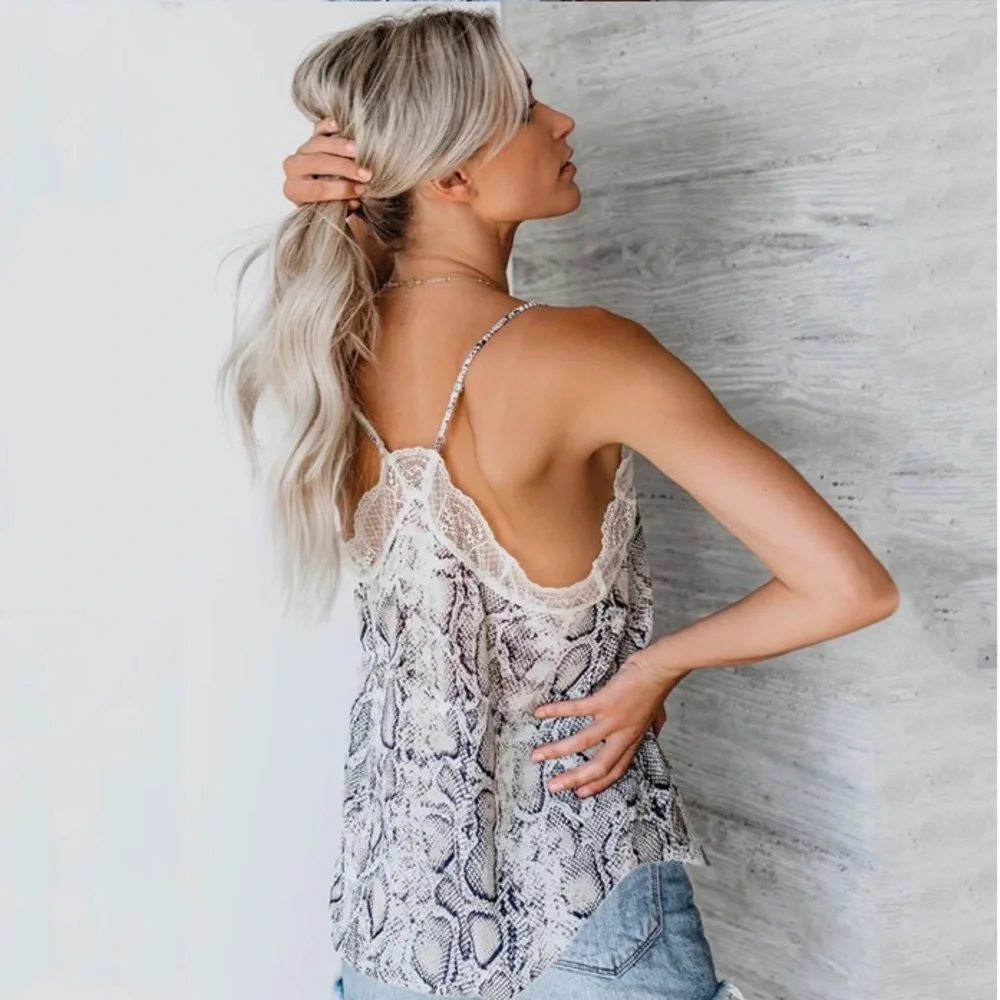 (Last 3) Snake print women’s lace cami top - Picture 4 of 5